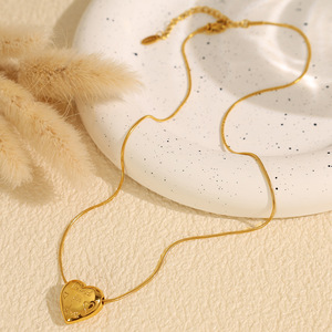 Collar de acero inoxidable chapado en oro con forma de corazón para mujer, cadena para clavícula, XL363 - Product Image 3
