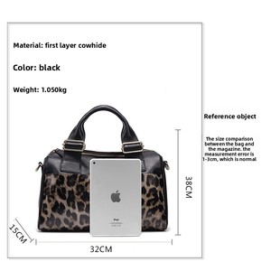 Borsa a Mano in Vera Pelle di Vacchetta con Patchwork Leopardato, 3 Modi di Uso, Grande Capacità, Lussuosa Borsa a Tracolla e a Spalla per Donna - Product Image 6