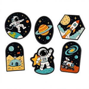 Pins en émail personnalisés sur le thème de l'espace, badges de revers mignons avec des motifs de planètes, de lunes et de fusées, pour sacs à dos, cadeaux et souvenirs - Product Image 2
