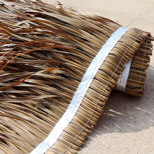 Tuiles de toit en feuilles de palmier synthétiques écologiques à longue durée de vie, fixation par fil barbelé et feuille d'aluminium - Product Image 6