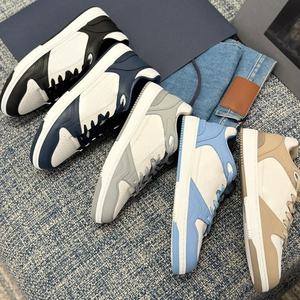 Zapatos de Invierno de Marca Original Diseñados en Estilo Académico con Características Antideslizantes, Impermeables y Transpirables, Aptos para Hombres y Mujeres - Product Image 3