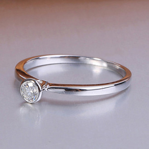 Anello Rotondo da Donna Stile Semplice per Uso Quotidiano Accessorio da Dito - Product Image 4