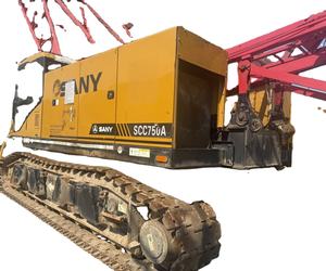 Venta caliente usada de la grúa de orugas de 2/2 75t hecha en China - Product Image 1