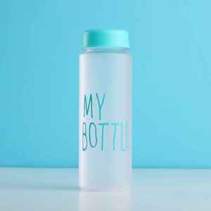 Gobelets en plastique réutilisables élégants et portables, de qualité alimentaire, avec couvercle, pour étudiants, sportifs, fitness, avec logos imprimés de dessins animés, fournis directement par l'usine - Product Image 2