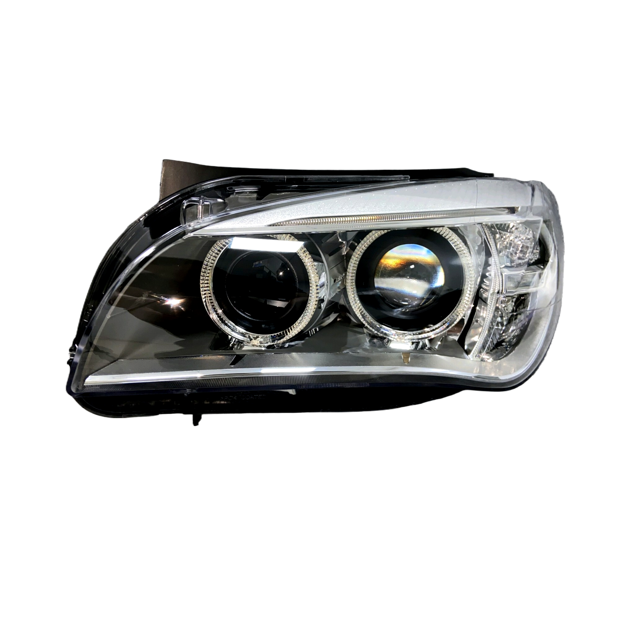 สีขาวอบอุ่น