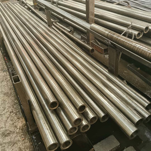 Tube de précision en acier inoxydable série 300, rond sans soudure, finition 2B, norme ASTM - Product Image 2