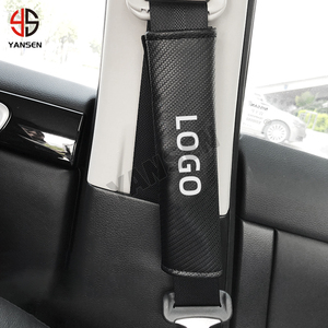 Coussinet d'épaule <span class=keywords><strong>de</strong></span> <span class=keywords><strong>sécurité</strong></span> en Fiber <span class=keywords><strong>de</strong></span> carbone, logo personnalisé, pour l'intérieur <span class=keywords><strong>de</strong></span> la voiture - Product Image 3