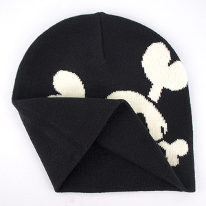 Winter Black Cuffless Graphic Beanie Acrylic Jacquard Knitted Beanie Hats for Men - Product Image 2