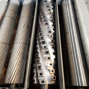 Raboteuse-Dégauchisseuse Industrielle Robuste pour le Travail du Bois, Rabotage sur Quatre Côtés, Moteur 11kW 380V, Largeur de Rabotage Maximale 400mm, Coulissante - Product Image 3