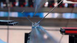 WUSVEK 30 40 Tonnen TP10S Doppel-Servo NC-Biegemaschine 1600mm - Product Image 2