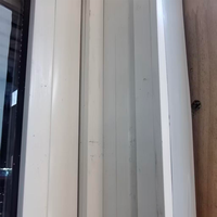 Ventana Doble Abatible de PVC, Diseño Moderno, Vidrio Templado, Insonorizada, Fácil Instalación para Baños, Cocinas y Proyectos de Construcción