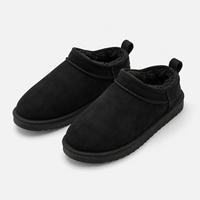 Pantoufles d'hiver confortables pour femmes, sabots en daim doublés de peluche, mules légères à enfiler, chaussures plates décontractées pour l'extérieur