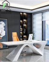 Bureau de travail moderne et simple, blanc, long, avec alimentation sans fil, pour salon de beauté, consultation médicale et usage par les superviseurs