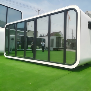 บ้านพักตู้คอนเทนเนอร์เคลื่อนที่สุดหรูของ Apple สำหรับการตั้งแคมป์แบบ Glamping หรือพักผ่อนในรีสอร์ท พร้อมคุณสมบัติระดับพรีเมียมและการออกแบบตกแต่งภายในที่มีสไตล์ - Product Image 3