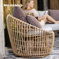 Mobilier rustique pour loisirs Petite table basse d'asie du sud-est indonésienne Chaises de jardin d'intérieur en rotin Canapé Table et chaises d'extérieur
