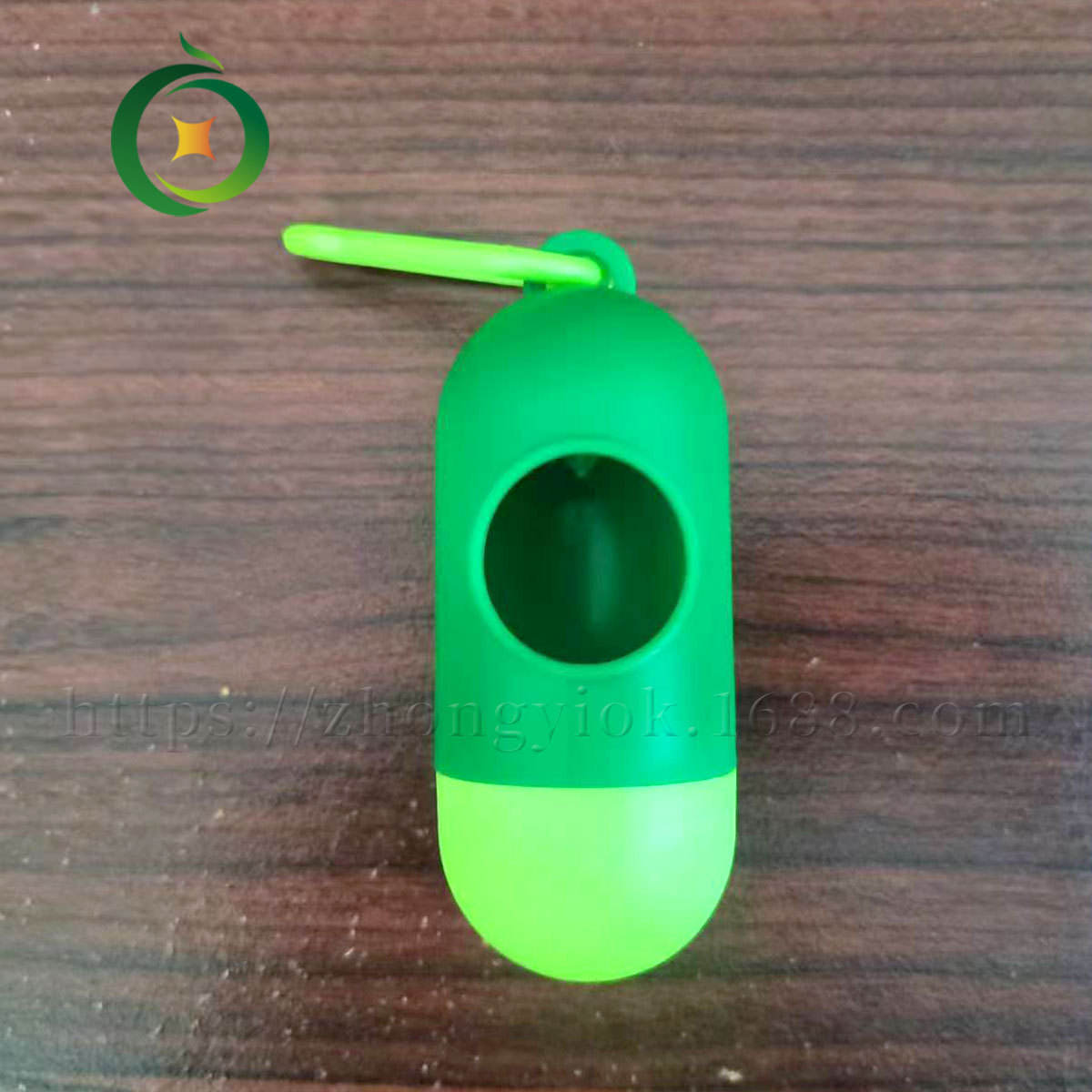 เครื่องจ่ายแคปซูลสีเขียวหญ้าเขียวเข้ม