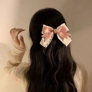 French-style gentle pink heart <b>bow</b> hair <b>clip</b>, girlish and forest-style fairy-like hair accessory, half-up hairstyle - Product Image 4