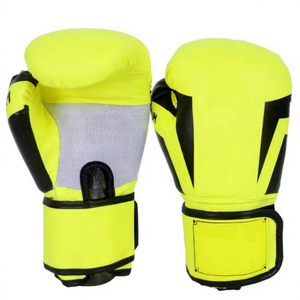 Gants de MMA professionnels renforcés à lacets en cuir de vachette doré, conception à doigts complets, personnalisables pour les séances d'entraînement longues - Product Image 3