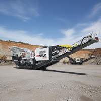 Concasseur à mâchoires mobile sur chenilles NFLG pour le traitement du granit, haute capacité 350-750T/H, roulement et pompe inclus