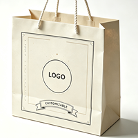 Sac en papier kraft au design minimaliste, avec logo personnalisé, pour l'emballage de documents académiques, de thèses d'étudiants et de papier de bureau