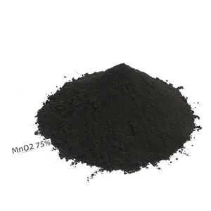 Коричнево-черный порошок MnO2, содержание не менее 72% пероксида марганца, упаковано в большие пакеты