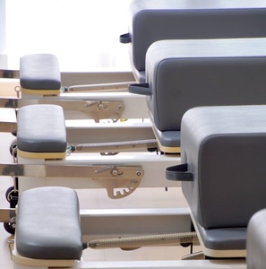 <span class=keywords><strong>VOG</strong></span> <span class=keywords><strong>VOG</strong></span>-PL019 Reformer de Pilates - Aleación de Aluminio Ajustable y Portátil para Estudios, Uso Doméstico, Yoga y Fitness - Product Image 5