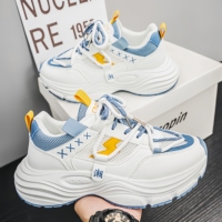 Chaussures de sport décontractées pour hommes, nouvelle collection 2026, respirantes, en maille, à lacets, tendance, polyvalentes, à semelle épaisse et résistantes à l'usure, pour jeunes