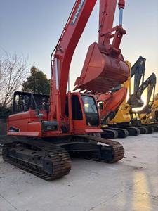 Excavatrice Doosan DX225LC-9S d'occasion, modèle 2023, poids opérationnel de 22 tonnes, capacité de la benne de 1,0 m³, performances excellentes, prix avantageux - Product Image 2