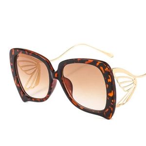 Gafas de Sol de Moda 2021, Venta al por Mayor, Elegantes, Grandes, con Protección UV400, Montura Metálica, Estilo Mariposa para Mujer - Product Image 4