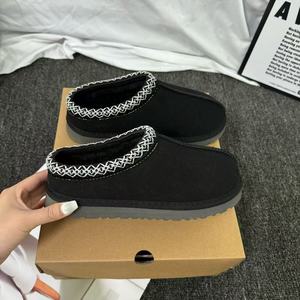 2026 Tasmans Uggss Scarpe firmate di design all'ingrosso, alla moda, invernali, con pelliccia, stivali da neve con plateau, comode per l'autunno - Product Image 4