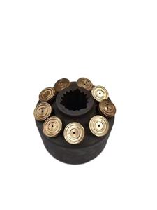 Piezas de excavadora <span class=keywords><strong>Komatsu</strong></span>, excavadora, Motor para caminar, revestimiento de bomba hidráulica, plano de émbolo, bandeja de distribución de aceite de nueve orificios - Product Image 3