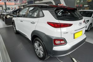 Stock all'ingrosso di Hyundai <span class=keywords><strong>Kona</strong></span> Electric 2020 usate, 500 km NEDC, EV puro, a basso costo, per pendolari, esportazione container completo - Product Image 4