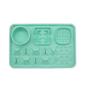 Tappetino Antiscivolo per Cani e Gatti in Silicone Alimentare Punto - Tappetino Multifunzionale Portatile Anti-Soffocamento per Nascondere il Cibo - Product Image 3