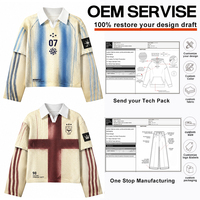 Usine de fabrication de maillots de football personnalisés, fabricant OEM, t-shirt à manches longues en tissu gaufré double couche avec emballage personnalisé et étiquette suspendue