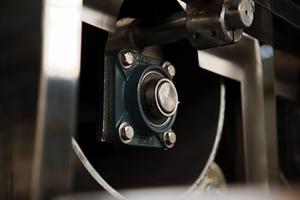 เครื่องปอกเปลือกเม็ดมะม่วงหิมพานต์ แบบร่อง 1 ความจุ: 150-200 กก./ชม. เครื่องจักรแปรรูปเม็ดมะม่วงหิมพานต์แบบอัตโนมัติเต็มรูปแบบ - Product Image 6