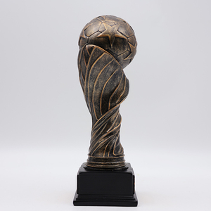 Оптовая продажа, персонализированный дизайн, спортивный матч, трофей, награда, статуя на заказ из смолы, латунные креативные футбольные трофеи - Product Image 5