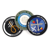 Vente en gros de patchs Velcroes personnalisés 3d Pvc Badge crochet patchs fer sur étiquettes de vêtement en relief patch pour vêtements