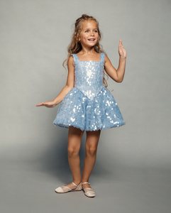 Nuevo Vestido de Princesa Azul con Lentejuelas y Cuentas para Niñas, Vestido de Tul con Volantes para Fiesta de Cumpleaños, Inspirado en Elsa, de Lujo - Product Image 1