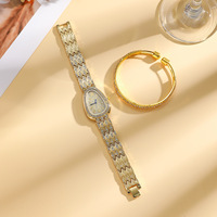 Nouvelle Arrivée En Stock Montre Élégante pour Femme en Acier Inoxydable avec Diamants Ovale Incrustés et Quartz, Bracelet Perles, Écologique