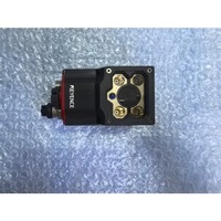 Nouveau capteur de scanner de lecteur de codes à barres Keyence SR-1000 SR1000 expédition accélérée