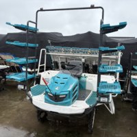 Fournisseur chinois : Transplanteuse de riz et planteuse de semis à 8 rangs, à moteur, à 4 roues motrices, haute efficacité, pour utilisation en zone humide