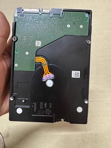 Disco duro recertificado Exos 7E8 ST8000NM0055 8TB 7,2 K RPM SATA 6 Gb/s 256MB 3,5 "Servidor Enterprise Datacenter Enterprise HDD - Product Image 2