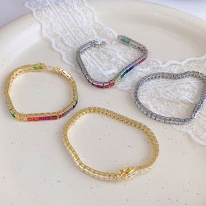 สร้อยข้อมือเทนนิสประดับเพชรคิวบิกเซอร์โคเนีย 4 มม. ดีไซน์หรูหราจาก Dylam Luxury Fine Jewelry เงินแท้ 925 ชุบโรเดียมและทอง 18K - Product Image 2
