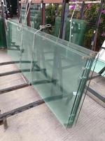 Verre plat laminé trempé de sécurité isolant pare-balles solaire alvéolaire de 3mm à 19mm pour fenêtres d'hôpitaux, portes, murs rideaux et douches
