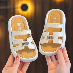 Best-selling Unisex Children's <b>Slippers</b> in Summer Are Stylish Thickened Simple Odorless Anti-slip Anti-drop Soft Comfortable - Product Image 2