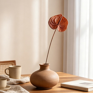 Fleurs artificielles Anthurium à branche unique en fil de caoutchouc souple pour la décoration de la maison et de mariage - Product Image 4