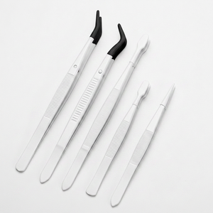Pinzas Profesionales Multiusos de Acero Inoxidable de Color Blanco con Puntas de Silicona, Ideales para Colección de Monedas, Vidrio y Sellos - Product Image 1