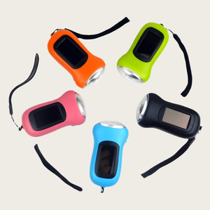 ตะเกียงลินเทอร์นาแบบชาร์จไฟได้ไฟฉายพลังงานแสงอาทิตย์แบบมือหมุนได้ - Product Image 5