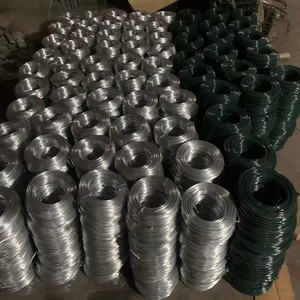 Alambre de Acero Galvanizado por Inmersión en Caliente, Alambre Galvanizado de Bajo Contenido de Carbono para Malla de Alambre y Jaulas de Pollo - Product Image 5