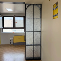 Puerta Corredera de Aluminio con Aspecto de Hierro Clásico, con Patrón de Rejilla, Vidrio Templado, Sistema de Cierre Suave, Puerta Francesa, Separador de Habitaciones